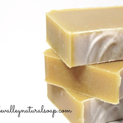 Hemp_and_Honey_w__EOs_copy__82028