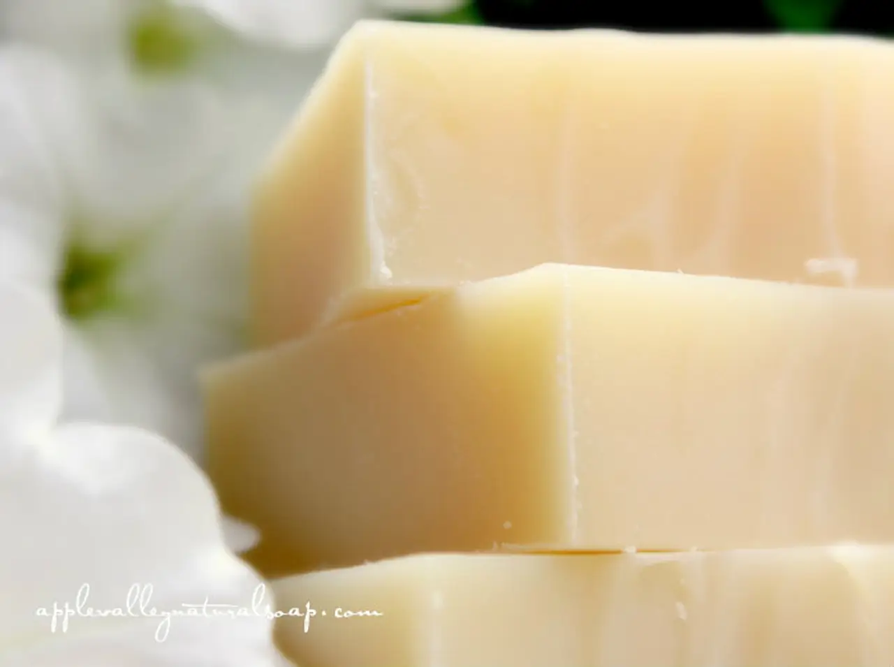 White_China_Silk_NEW__79104